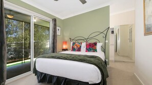 3 Schlafzimmer, Reisekinderbett, kostenloses WLAN, Bettwäsche