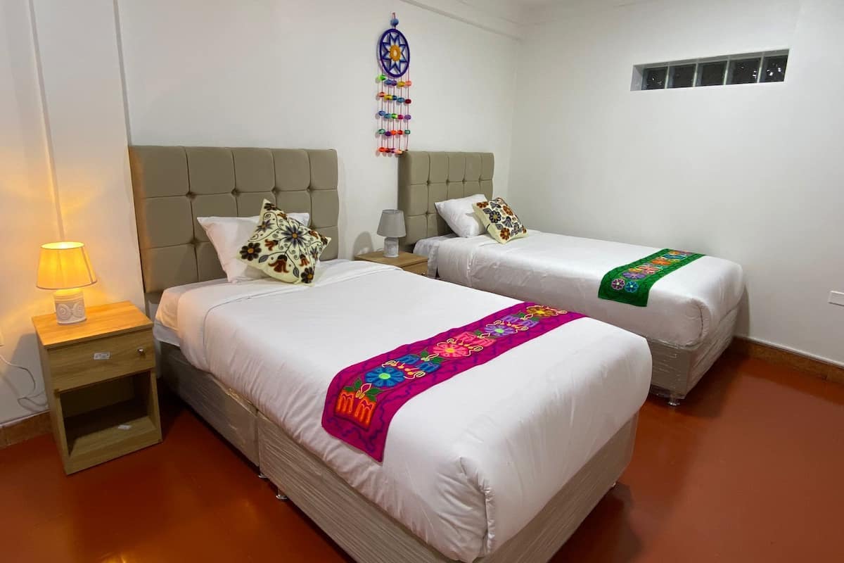 Free WiFi, bed sheets