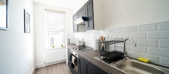 Open Mind Property - Luxury Flat with One Bedroom