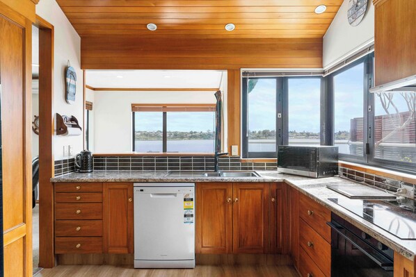 Fridge, microwave, dishwasher, toaster