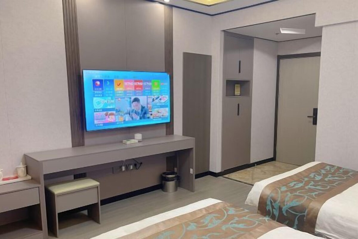 Smart Standard Room