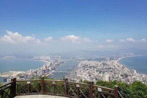 Unclassified image, 4 of 230, button - Shuangyue Bay Vanke Scenic Apartment Villa Guesthouse (Huidong)