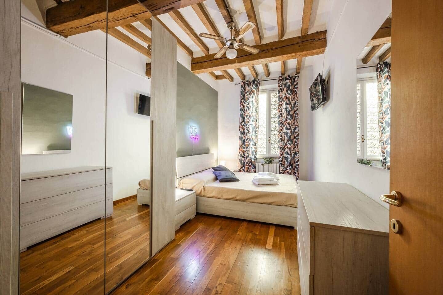 1 Schlafzimmer, Schreibtisch, Bügeleisen/Bügelbrett, kostenloses WLAN