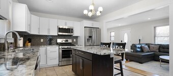 Spacious 5-bedroom house in delightful Indianapolis wit hot tub and gameroom!