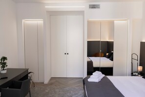 2 bedrooms, desk, iron/ironing board, WiFi - BARNEYS DESIGN APARTMENT (Taranto)