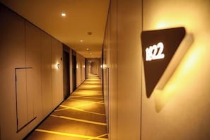 Interior - IU Hotel (Chongqing Nanping Wanda Plaza Light Rail Station) (Chongqing)