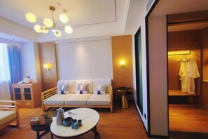 Living area - Zhengzhou Xinyang Lingrui Building Hotel (Provincial People's Hospital Metro Station) (Zhengzhou)