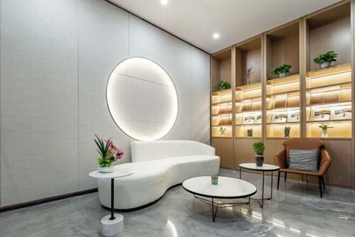 Zhengzhou Xinyang Lingrui Building Hotel (Provincial People's Hospital Metro Station)