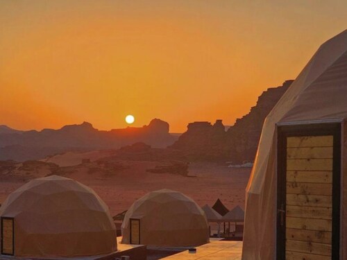 Nael desert camp & tour