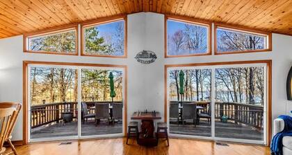 Lakefront Lake Anna Views, Dock, Beach, Firepit