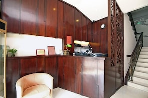 Unclassified image, 4 of 17, button - Baolong Homelike Hotel (Shanghai Xuhui) (Shanghai)