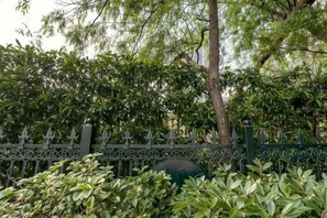 Property grounds - Baolong Homelike Hotel (Shanghai Xuhui) (Shanghai)