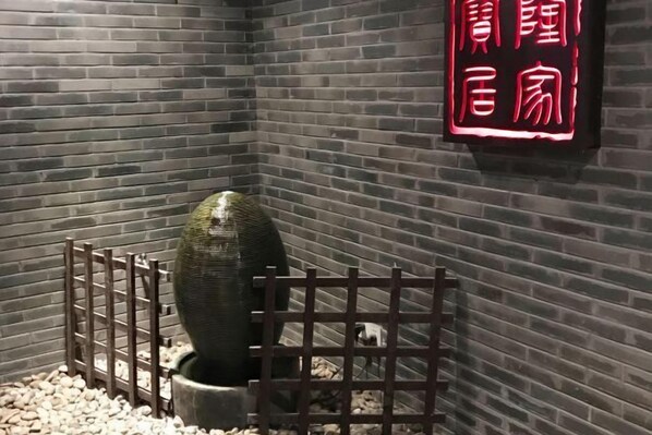 Exterior - Baolong Homelike Hotel (Shanghai Xuhui) (Shanghai)