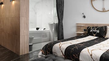 4 bedrooms, WiFi, bed sheets