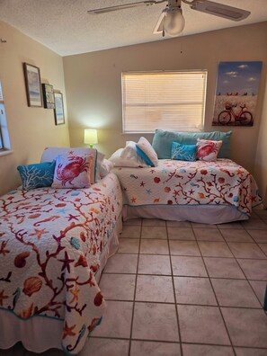 1 室のベッドルーム、アイロン / アイロン台、WiFi、ベッドシーツ