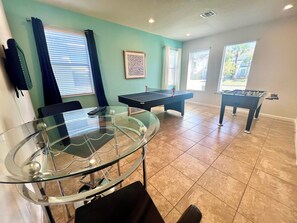 Games room - BellaVida Resort Stylish 5 Bedroom Home (Kissimmee)