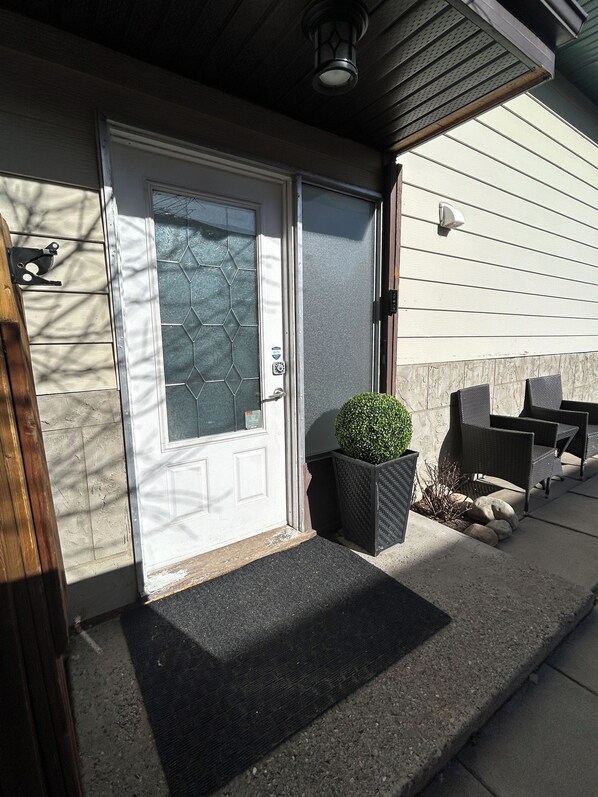 تفاصيل الفندق من الخارج