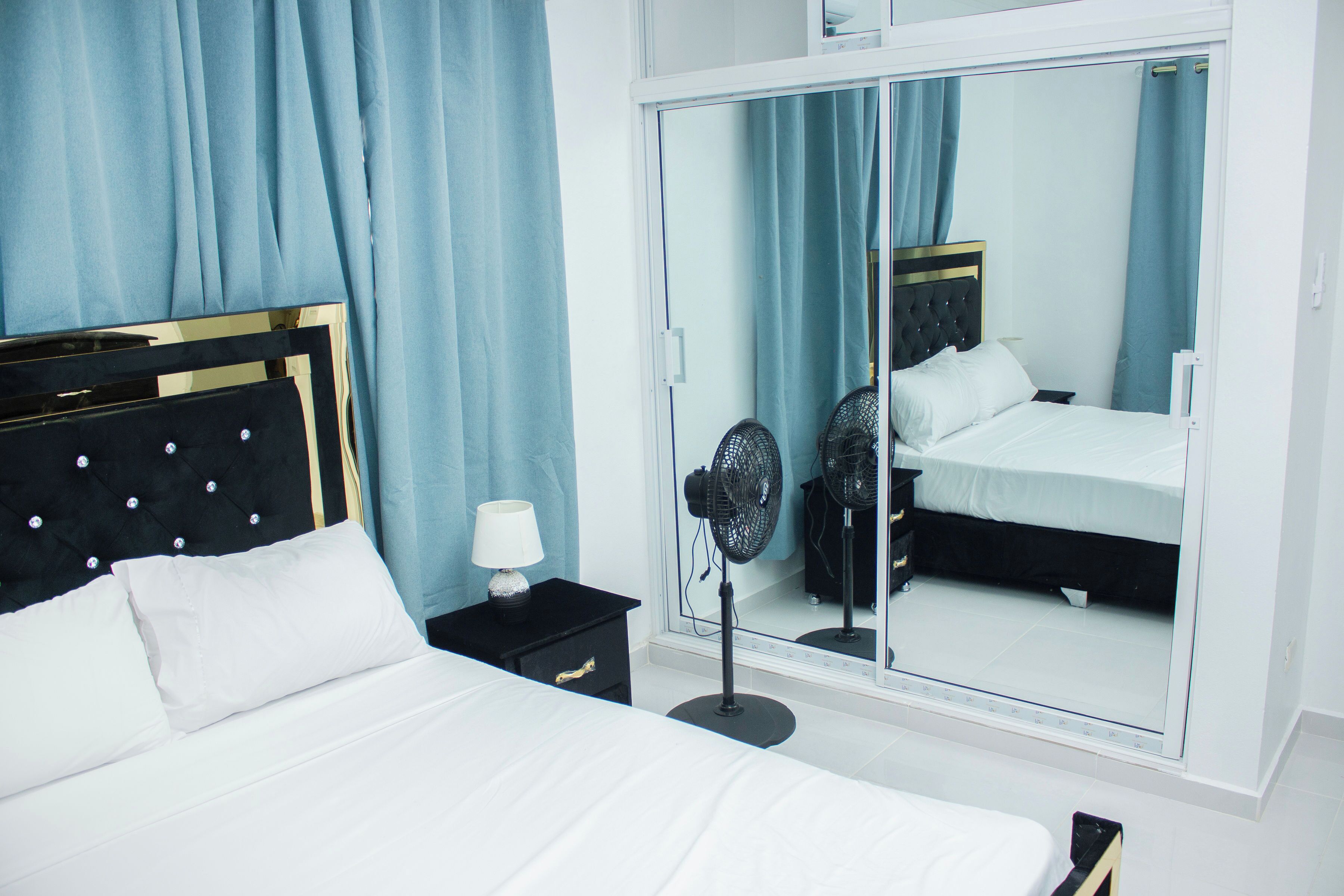 2 soverom, strykejern/-brett, wi-fi og sengetøy