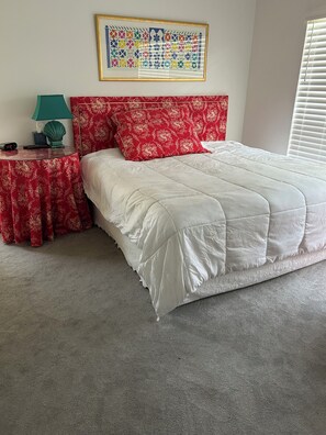 2 bedrooms, WiFi, bed sheets