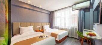 Shell Hotel (Chaoyang shoe city store, Chaoyang Street, Taiyuan)