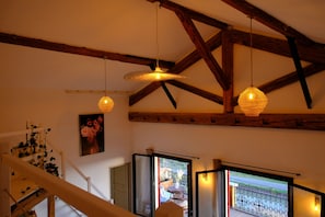 Interior - New! Large charming house: breathtaking 180° view of vineyards and Pyrenees mountains (Paraza)