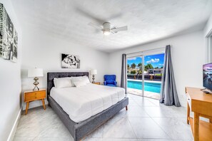 3 slaapkamers, een bureau, een strijkplank/strijkijzer, gratis wifi