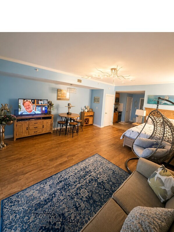1 habitación, tabla de planchar con plancha, wifi gratis y ropa de cama 