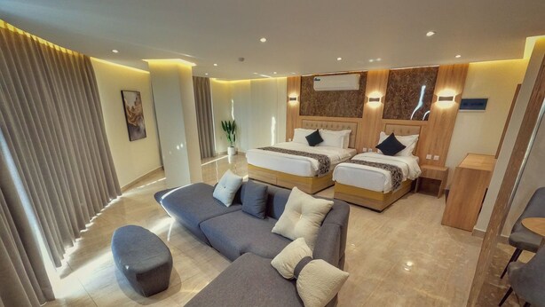 Egyptian cotton sheets, premium bedding, down comforters - Grand Season hotel (Aqaba)