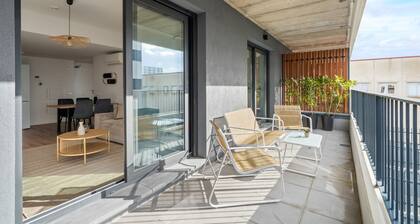 apartamento business con garaje y piscina de alquiler temporal