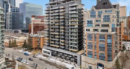 Stylish 1BR by Riverwalk & Eau Claire DT