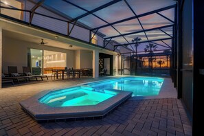 Piscine extérieure, piscine chauffée