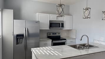 Microwave, oven, dishwasher
