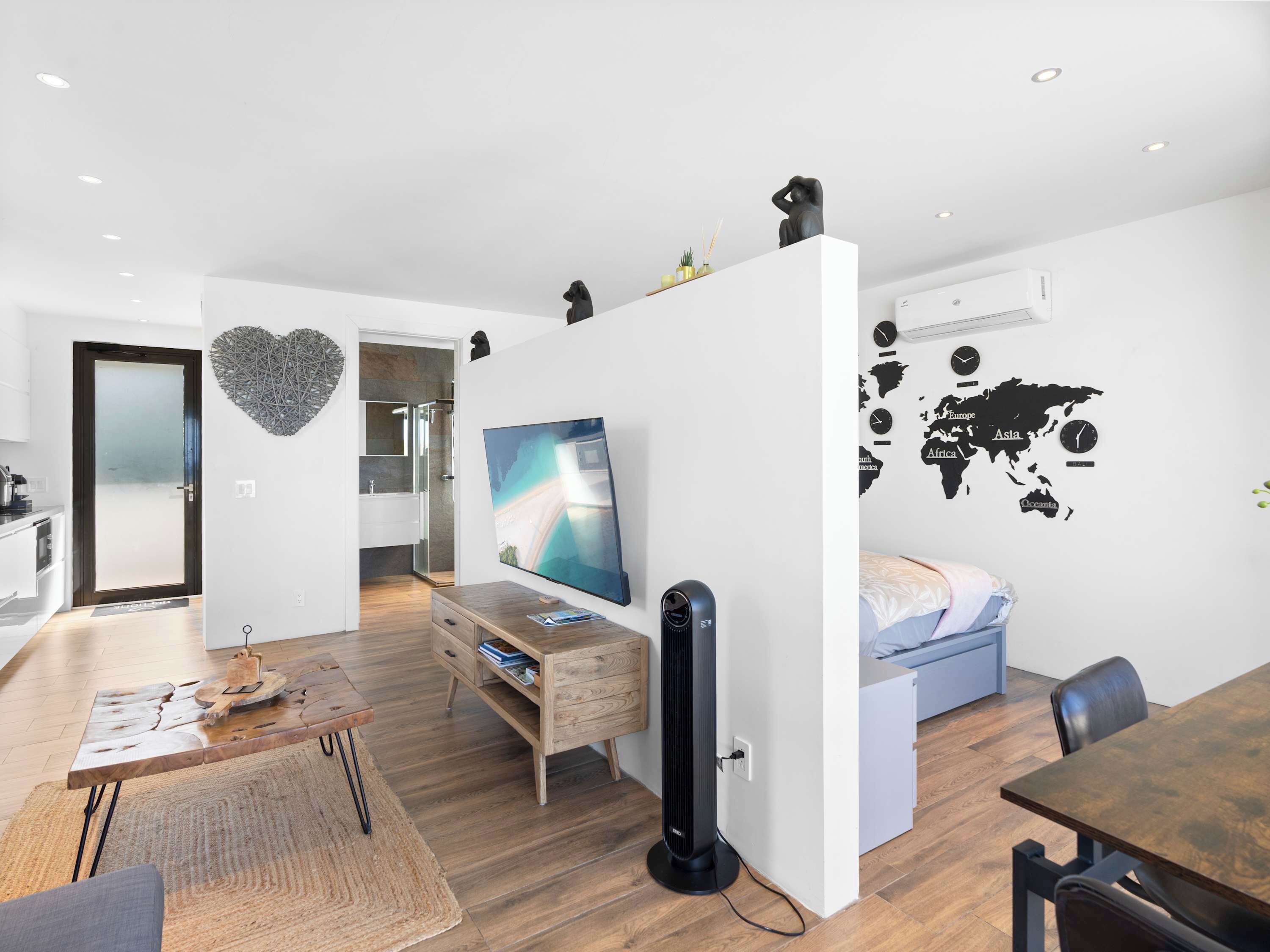 1 bedroom, iron/ironing board, free WiFi, bed sheets