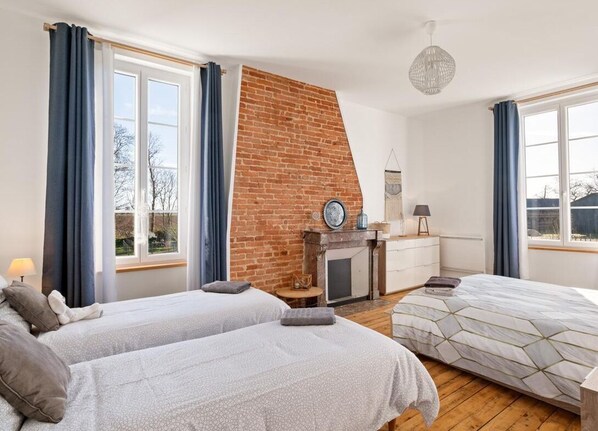 5 chambres, lit parapluie, Wi-Fi gratuit