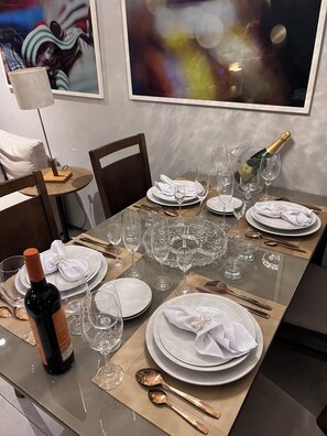Dining - Luxury Apartment with Voice Automation (Barra de Jangada Jaboatão dos Guararapes)
