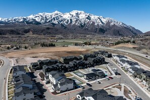 Exterior - Terrapin Basin R5939 | Ski Escape | Hot Tub & Desk (Mountain Green)