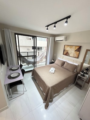Apartment | 1 bedroom, laptop workspace, blackout drapes, iron/ironing board