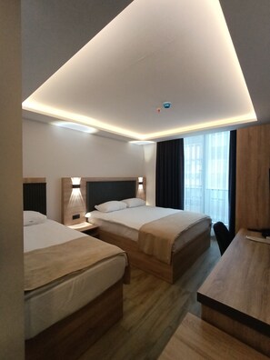 Comfort Triple Room, Balcony