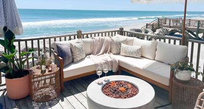 Bohemian Oceanfront family getaway in CB!