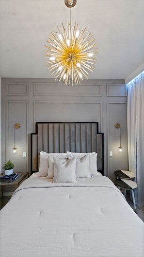 5 室のベッドルーム、アイロン / アイロン台、WiFi (無料)、ベッドシーツ