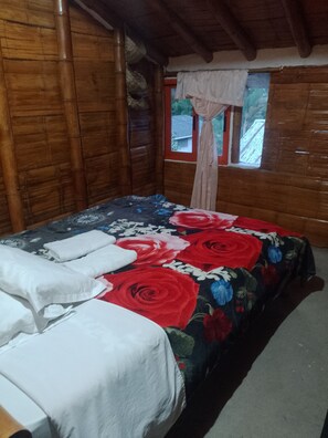 Traditional Double Room Single Use | Free WiFi