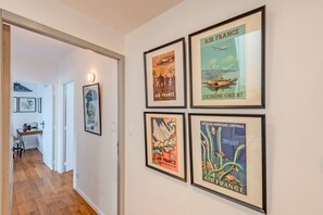 Interior - Holiday Home 'Maison 8 Pers Plein Centre Ville' with Private Terrace, Garden & Wi-Fi (Lesneven)