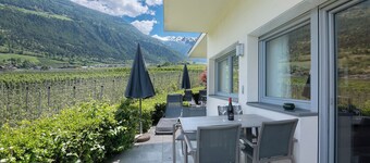 Appartement "Gala" avec vue sur les montagnes, terrasse privée et Wi-Fi