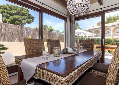 Holiday Home 'Pescadores' with Sea View, Private Terrace and Air Conditioning