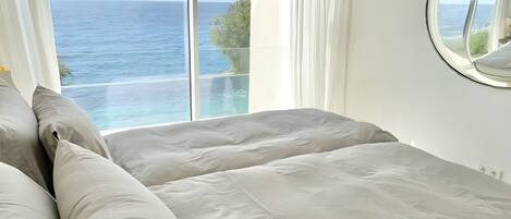 4 soverom, strykejern/-brett, wi-fi (inkludert) og sengetøy