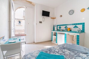1 quarto, Wi-Fi de cortesia, roupa de cama