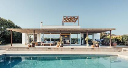 Luxuriöse VillaTramuntana mit Meerblick, Wi-Fi und Klimaanlage