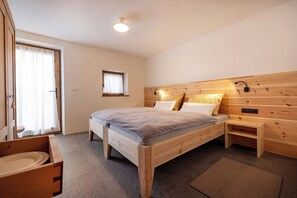 1 soverom, wi-fi (inkludert) og sengetøy