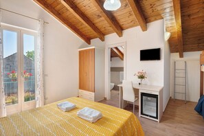 2 makuuhuonetta, ilmainen Wi-Fi, vuodevaatteet