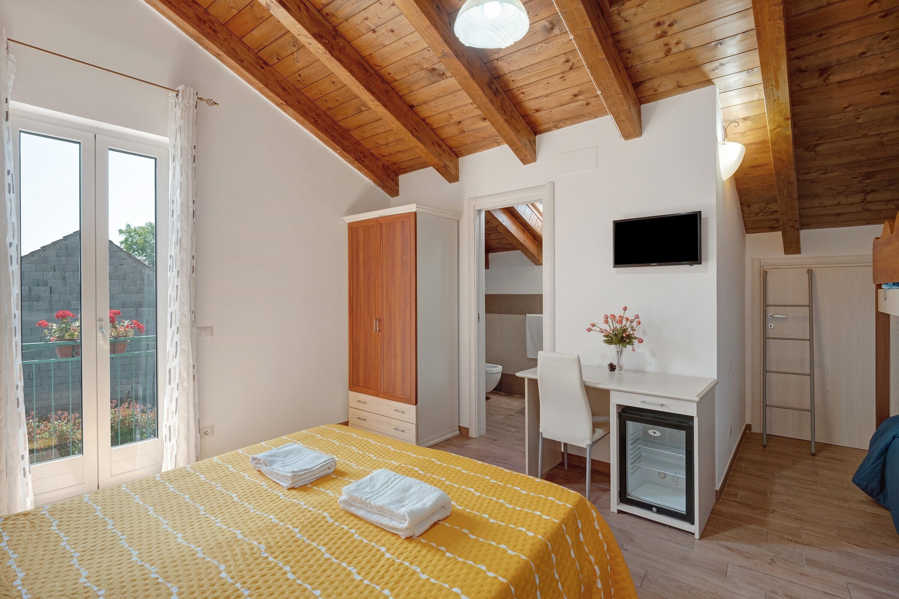 3 chambres, Wi-Fi gratuit, draps fournis